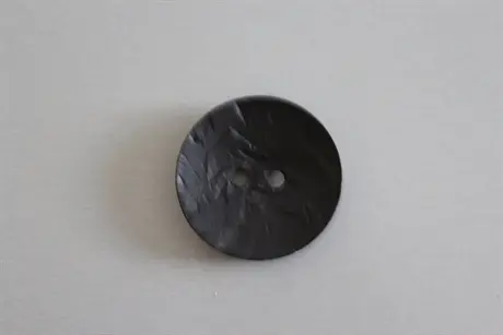Svart knapp 45 mm
