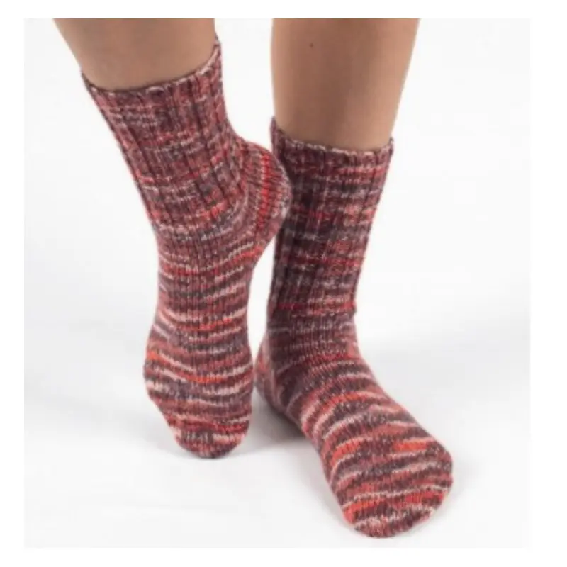Stickbeskrivning för Eleganta Step 6 Sockor - Skapa Skräddarsydda Fotbeklädnader